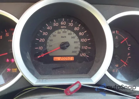 2005 Toyota Tacoma from USA, damaged, VIN 5TEUX42N45Z110764